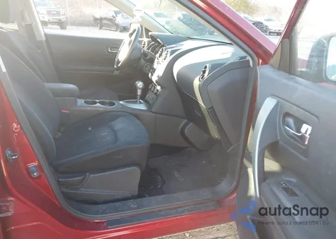 2015 Nissan Rogue Select S z USA, uszkodzony, nr VIN JN8AS5MV9FW755515